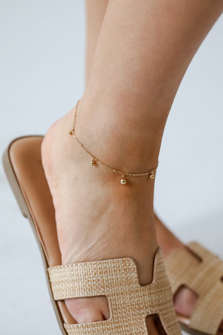 FINAL SALE - Sutton Gold Ball Charm Anklet