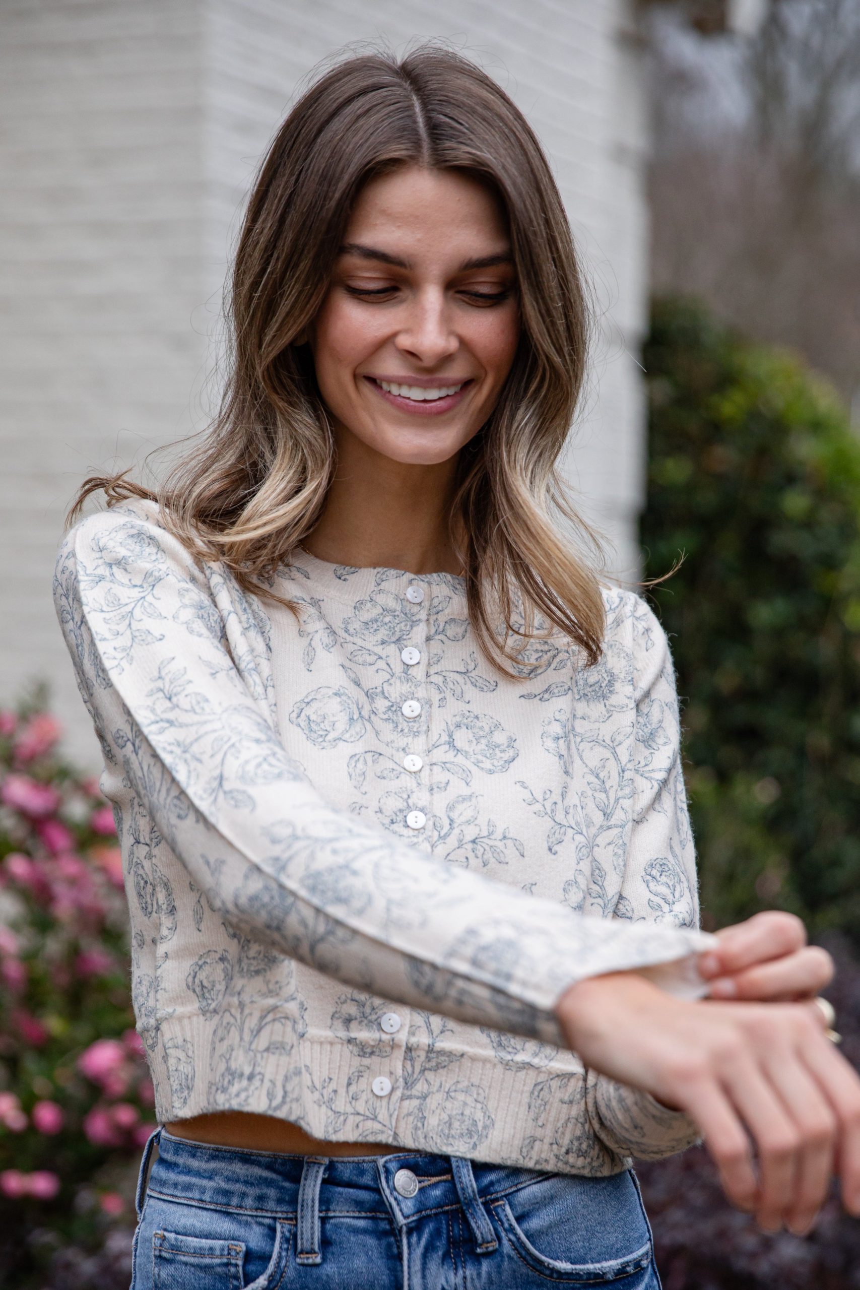 FINAL SALE - Heirloom Blue Floral Knit Top - Image 5