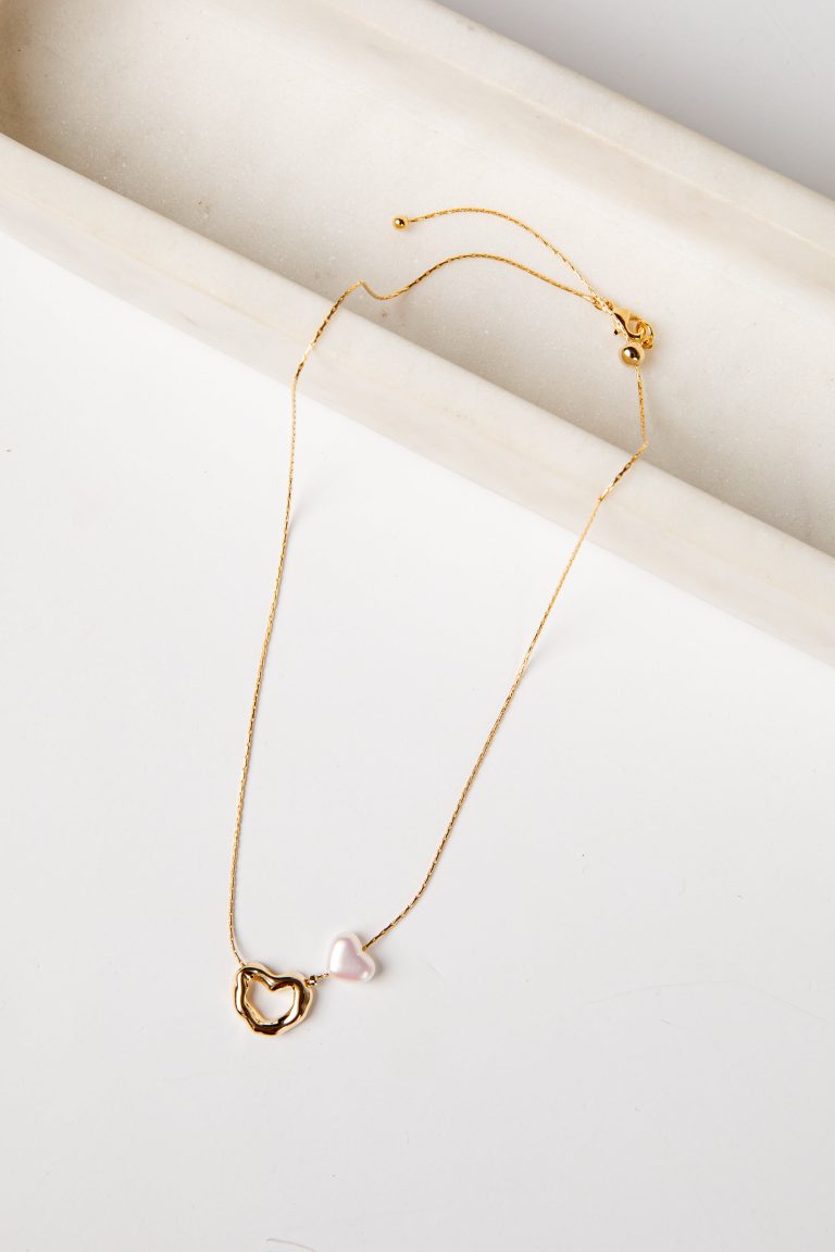Brynlee Gold Pearl Heart Pendant Necklace