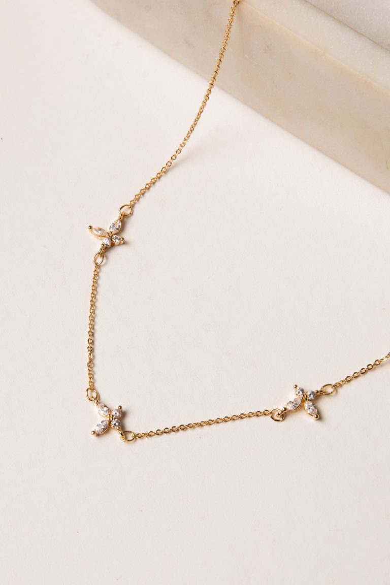 Elizabeth Gold Chain Necklace