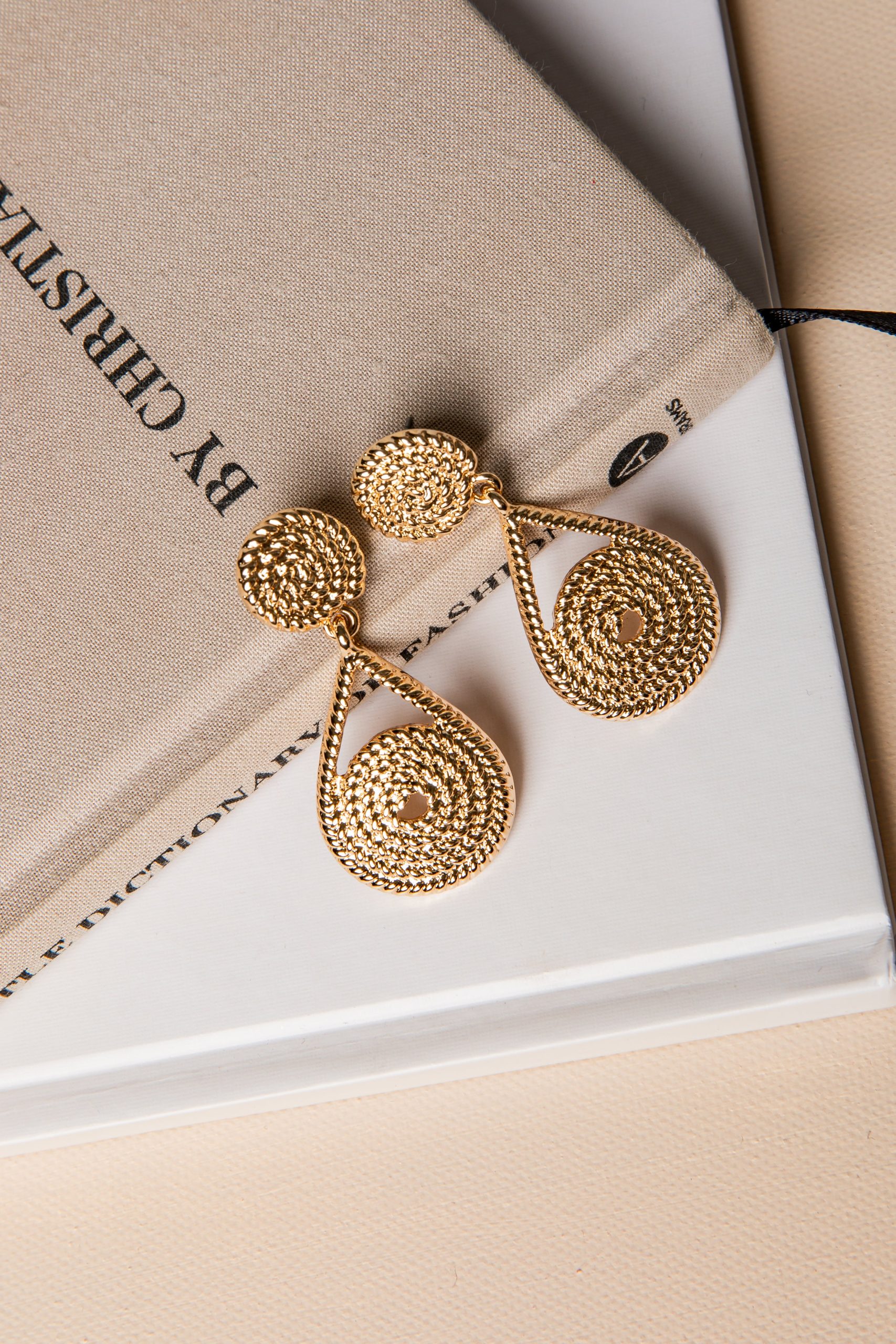 Anna Kate Textured Gold Drop Earrings - Image 3