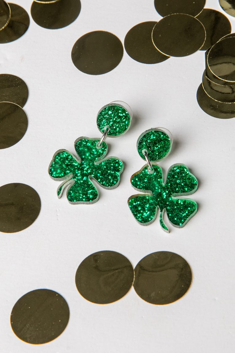 Wren Glitter Green Shamrock Earrings