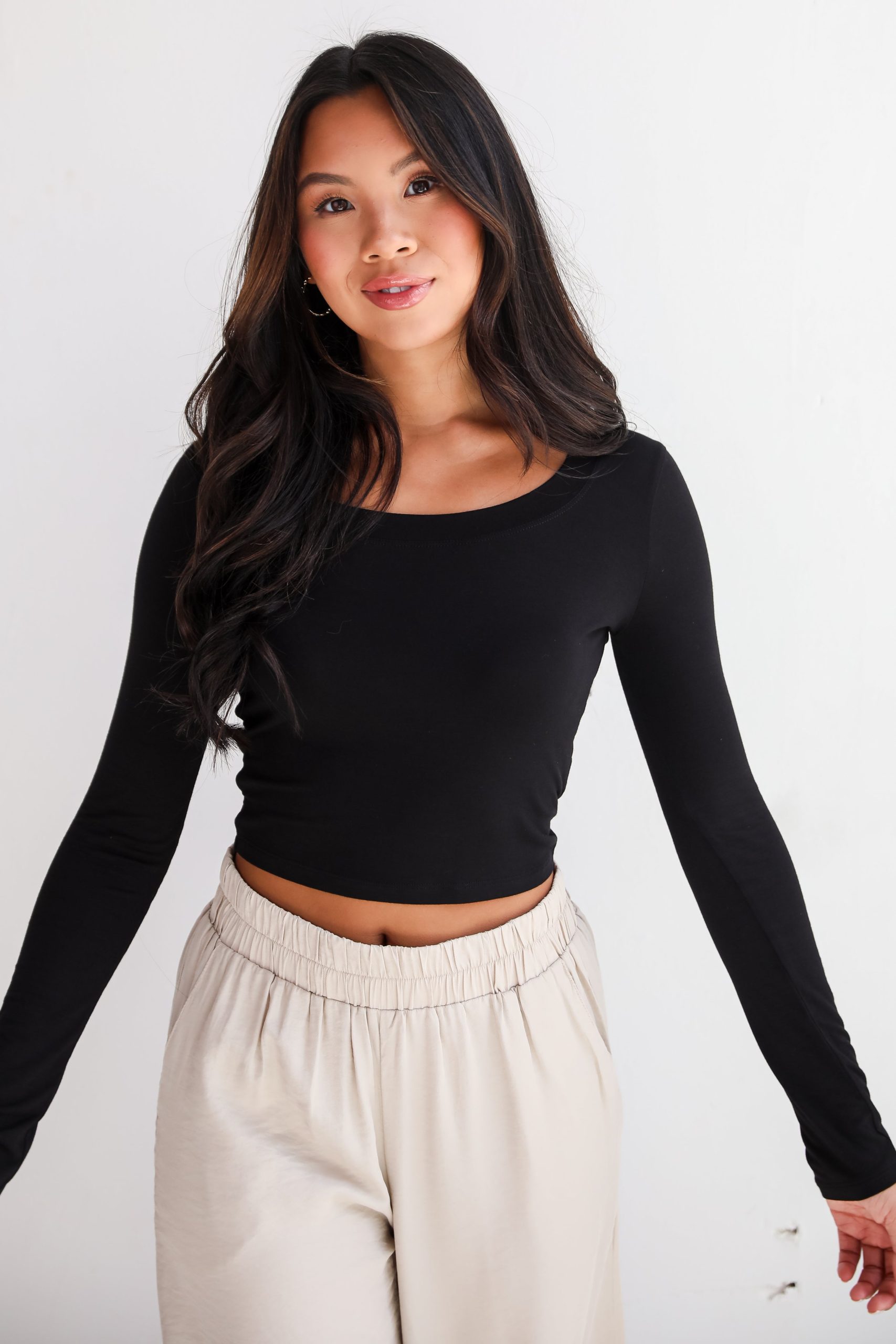 Sloane Everyday Cropped Long Sleeve Top - DU DEAL - Image 2