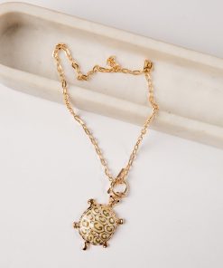 Sloane Coastal Natural Charm Necklace