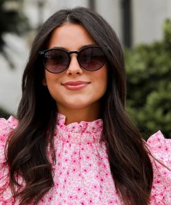 Perfectly Iconic Black Round Sunglasses