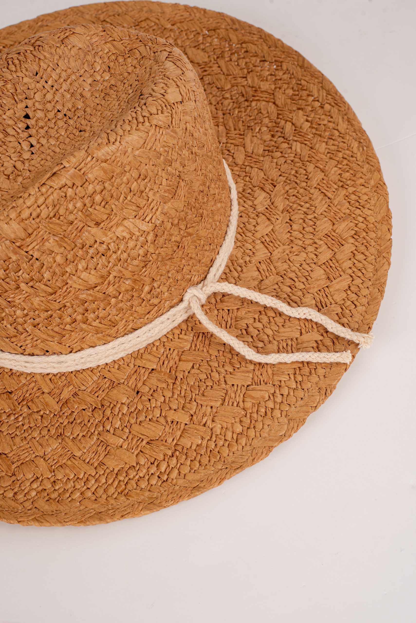 Beachside Charm Tan Straw Fedora Wide Brim Hat - Image 2