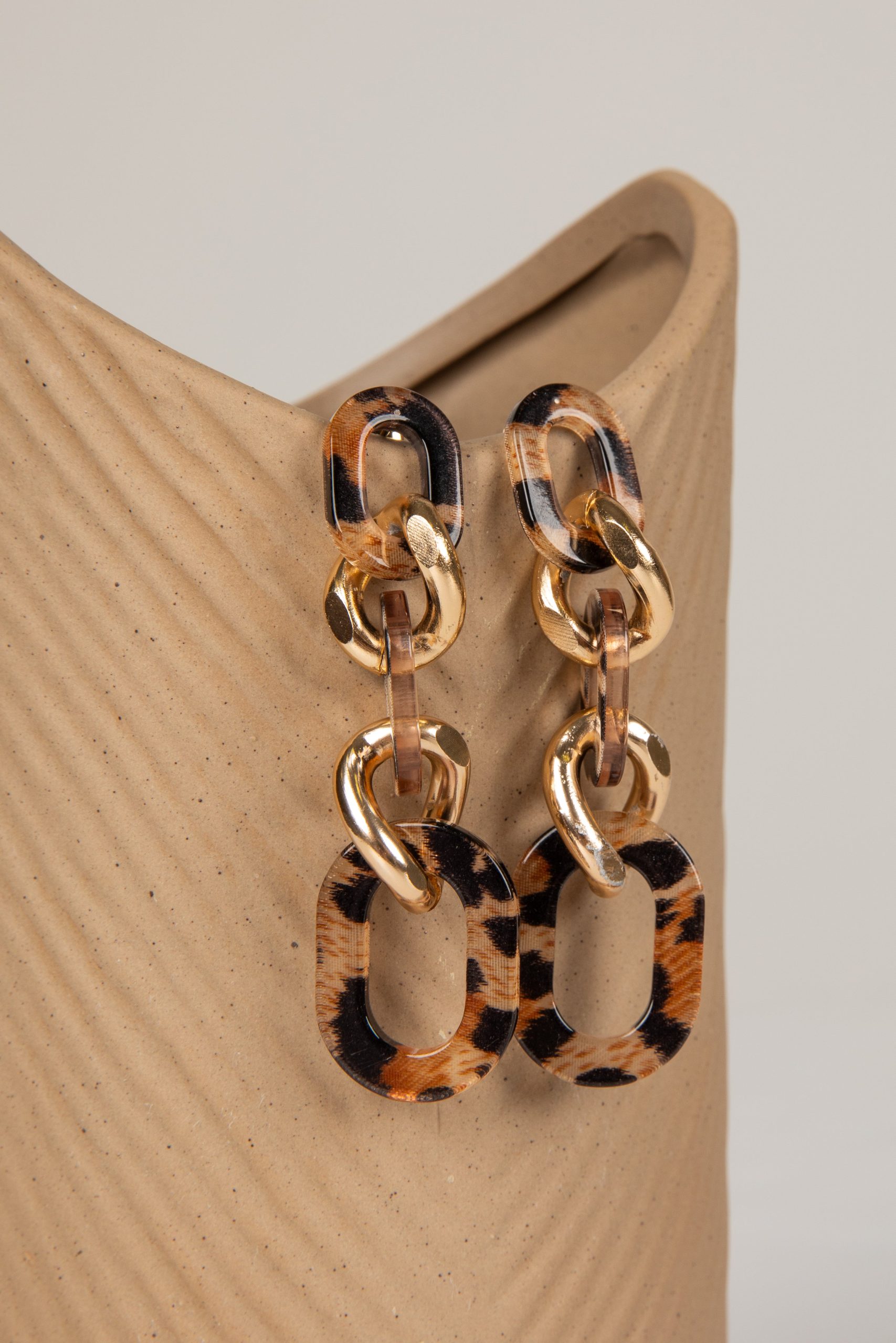 Kaia Tortoise Chainlink Drop Earrings