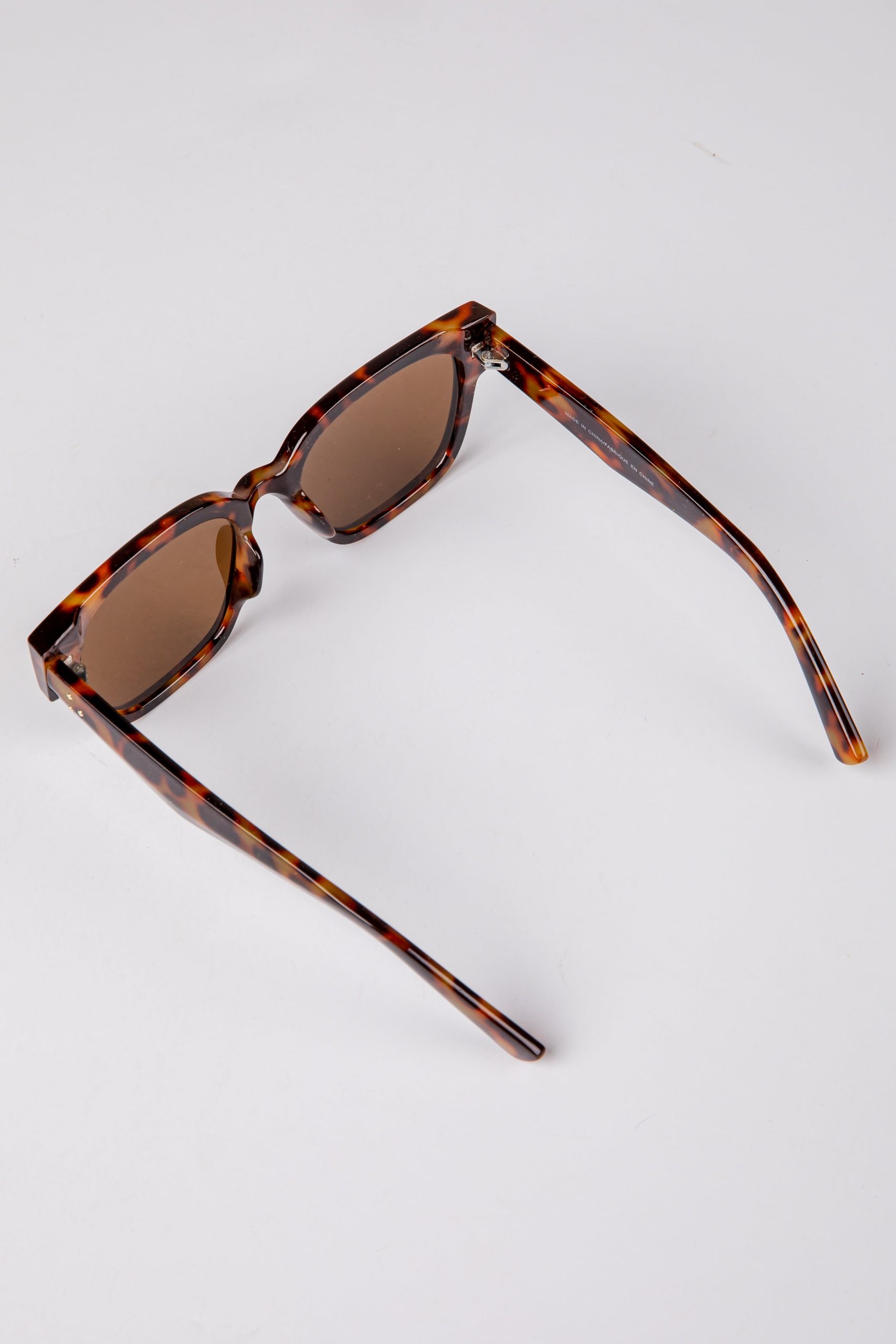 Sunset Drive Tortoise Oversized Square Sunglasses - Image 5