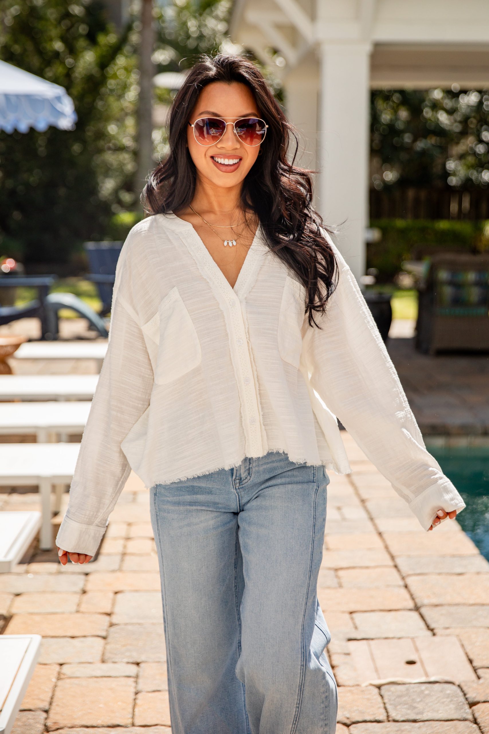 Airlight Button Up White Relaxed Blouse - Image 4