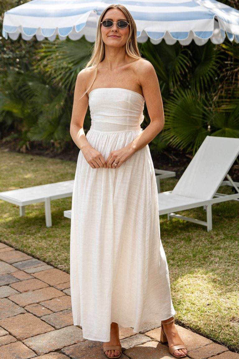 Forever Classic White Maxi Dress