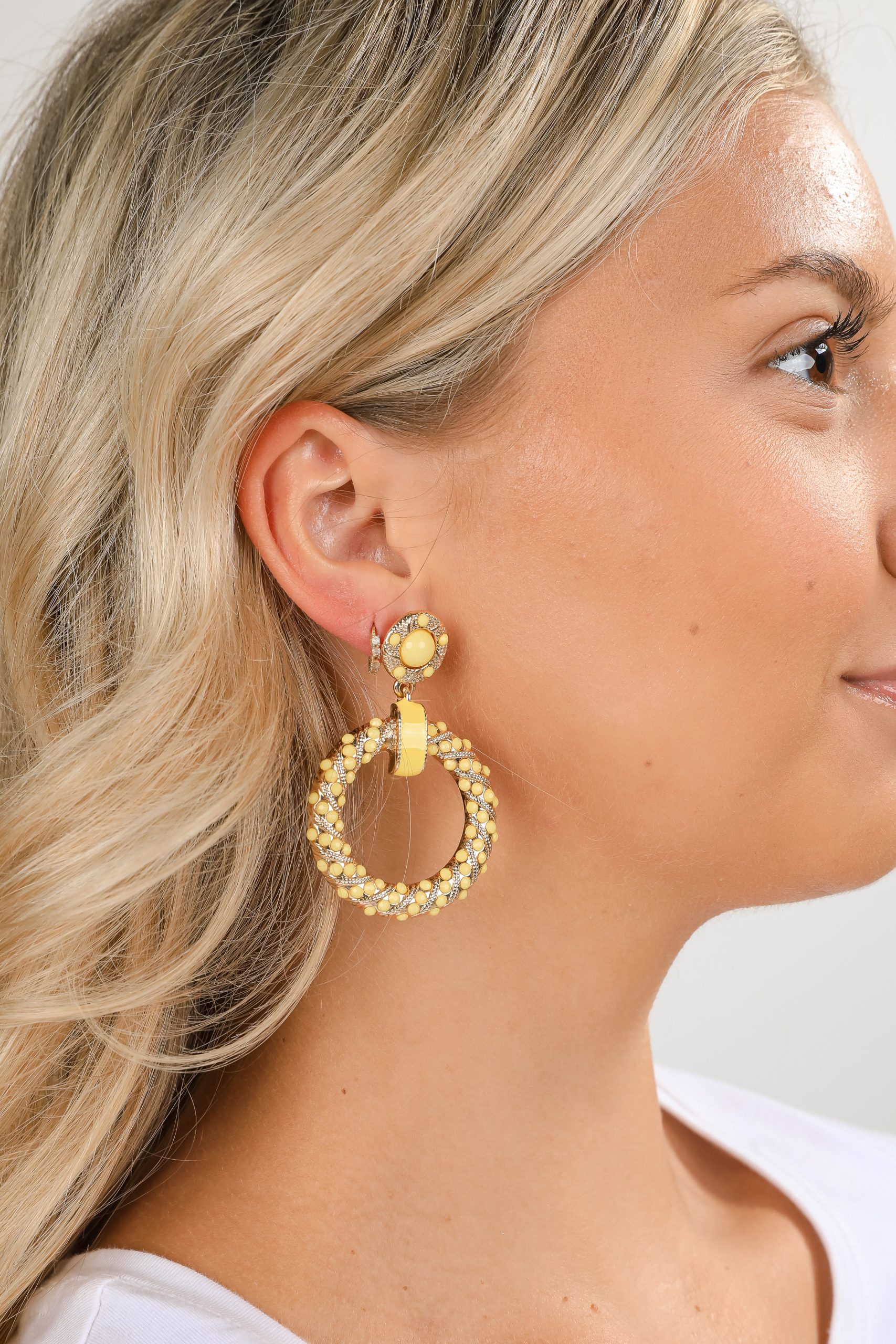 Carmen Yellow Circle Drop Earrings - Image 4